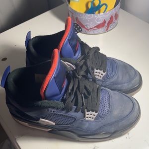 Jordan 4s